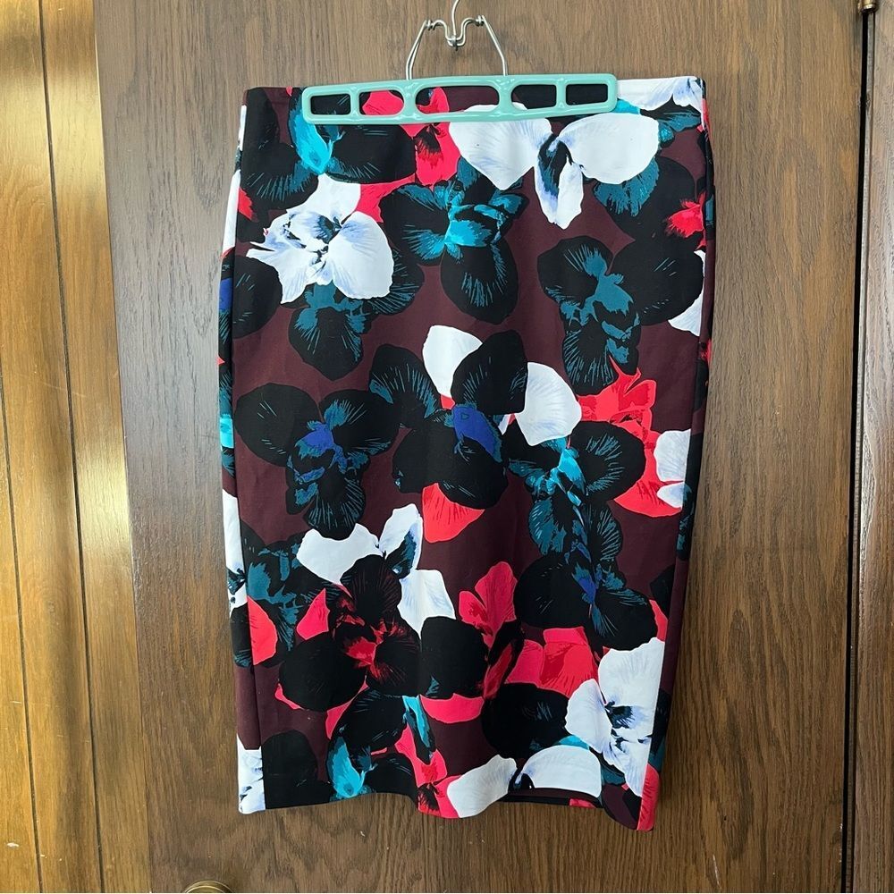 Lord & Taylor Black and Red Tropical Floral Skirt